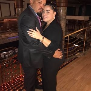 Meet your Posher, Emmanuel